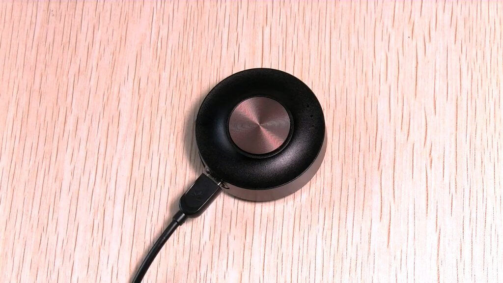 Avantree Priva III and USB cable