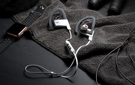 BassFit in-ear sports headphones
