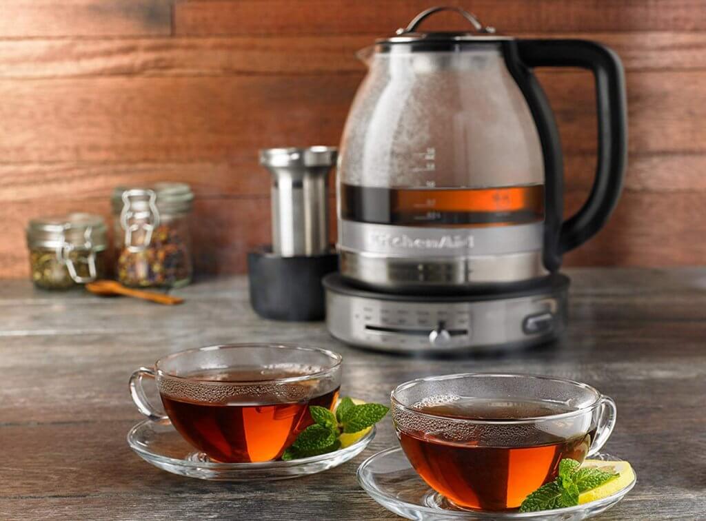 Tea made with the Kitchen Aid KEK1322SS