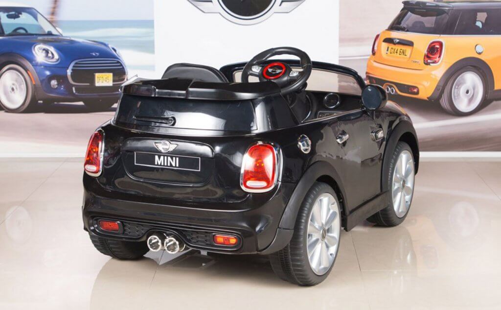 Big Toys Direct 12-Volt Mini Cooper