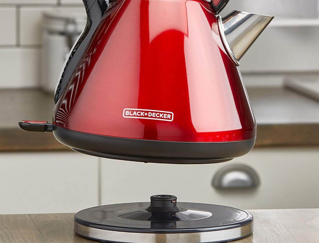 BLACK+DECKER Electric Cordless Kettle and base