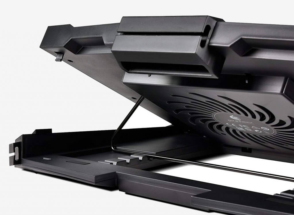 CM Storm SF-17 Gaming Laptop Cooling Stand back