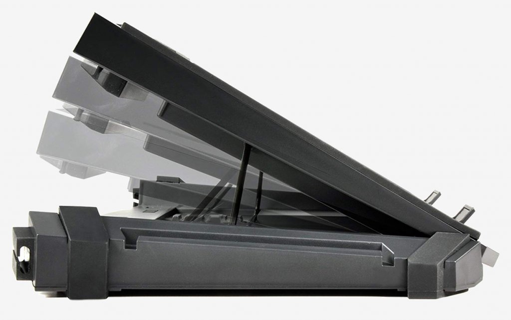 CM Storm SF-17 Gaming Laptop Cooling Stand side