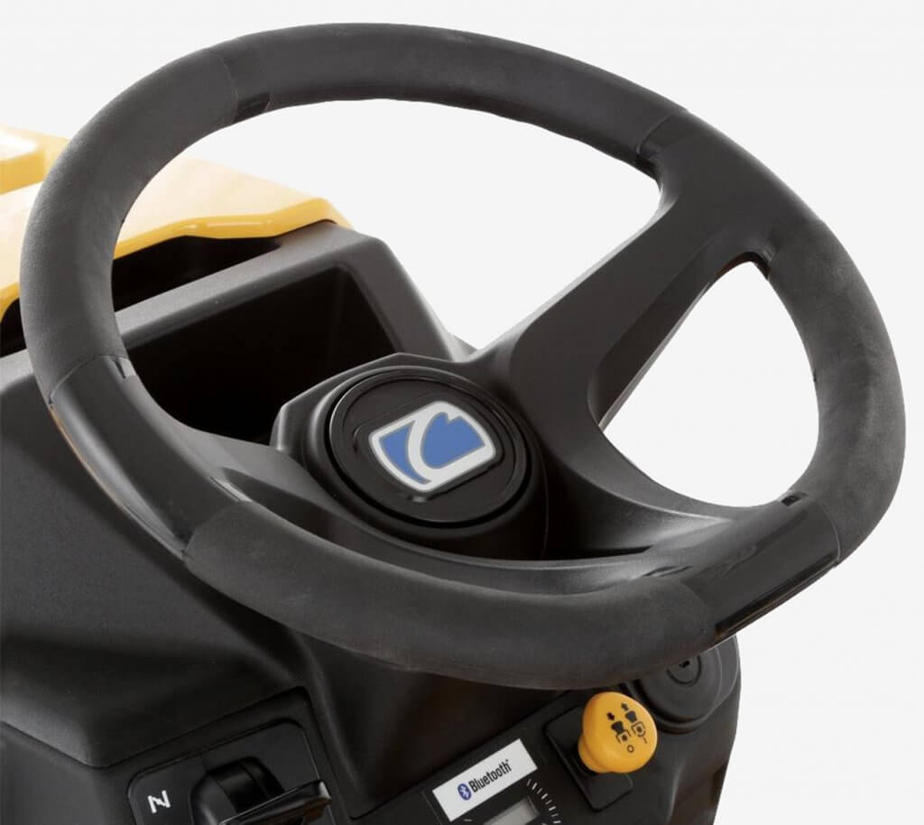Cub Cadet LT46 Enduro Riding Lawnmower streering wheel