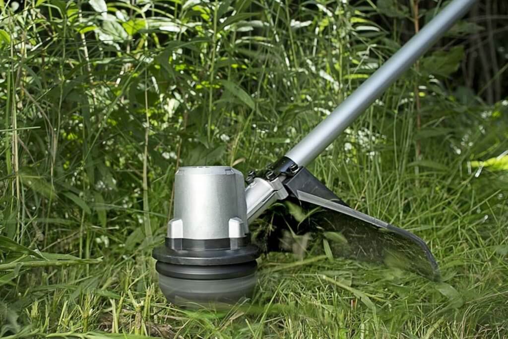 EGO Power+ 15-inch 56V Lithium-Ion Cordless in action