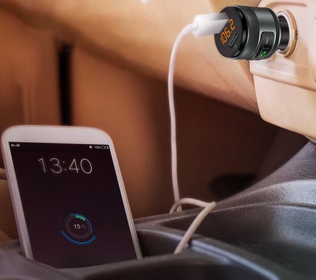 IMDEN Bluetooth Transmitter on phone