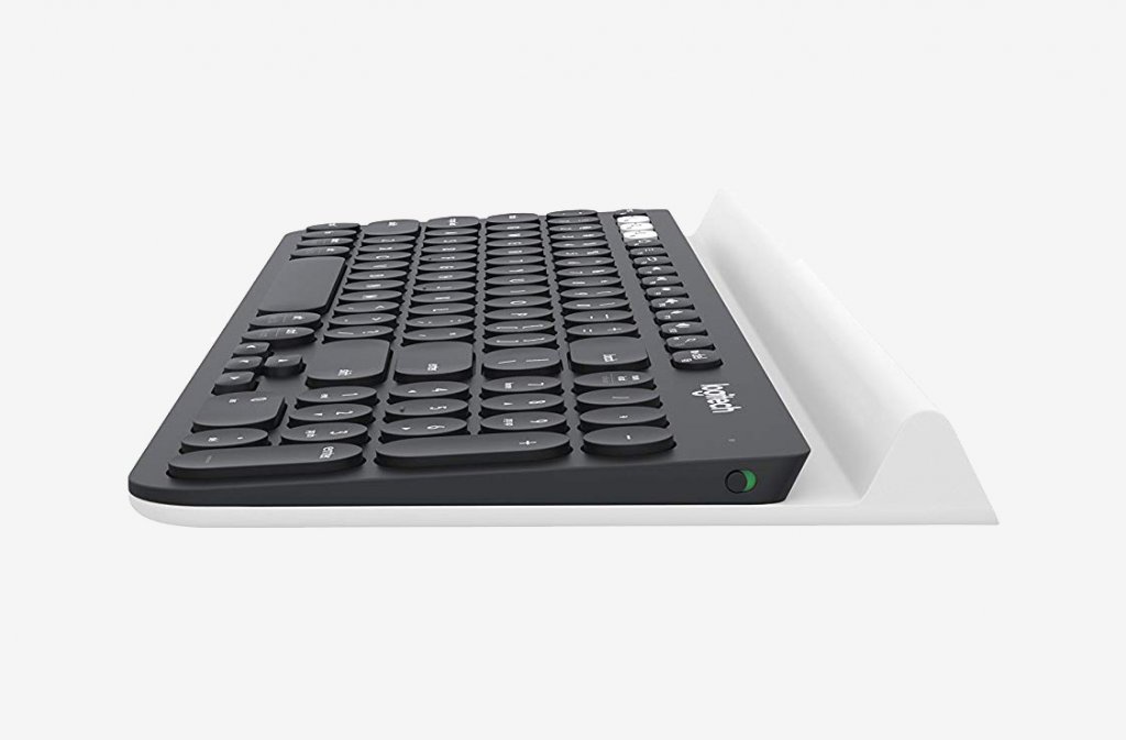Logitech K780 side