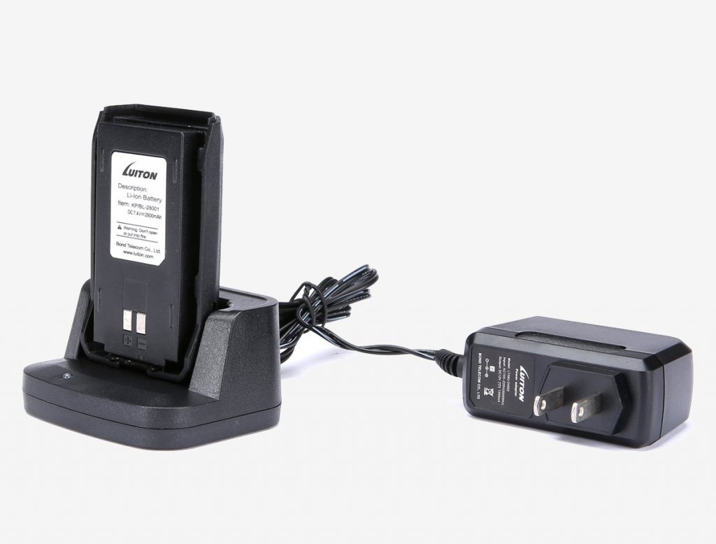 Luiton LT-188H VHF 10W Walkie Talkie in docking station