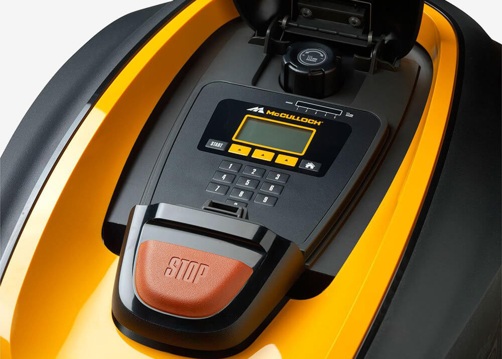 McCulloch R1000 close up of controls