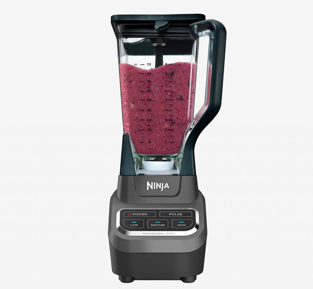 Ninja Professional BL610 used for a smoothie