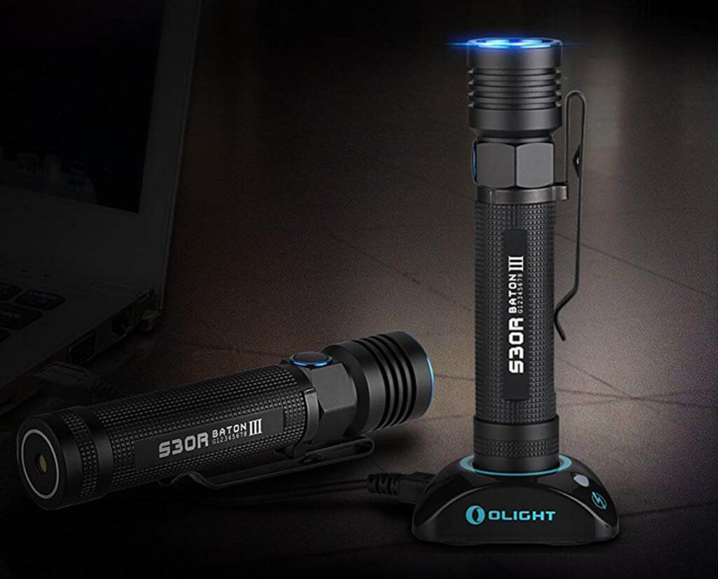 Charging the Olight S30R III