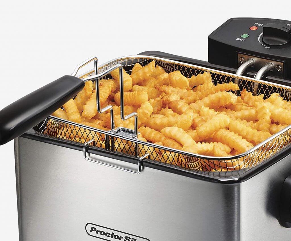 Making french fries in the Proctor Silex 35044
