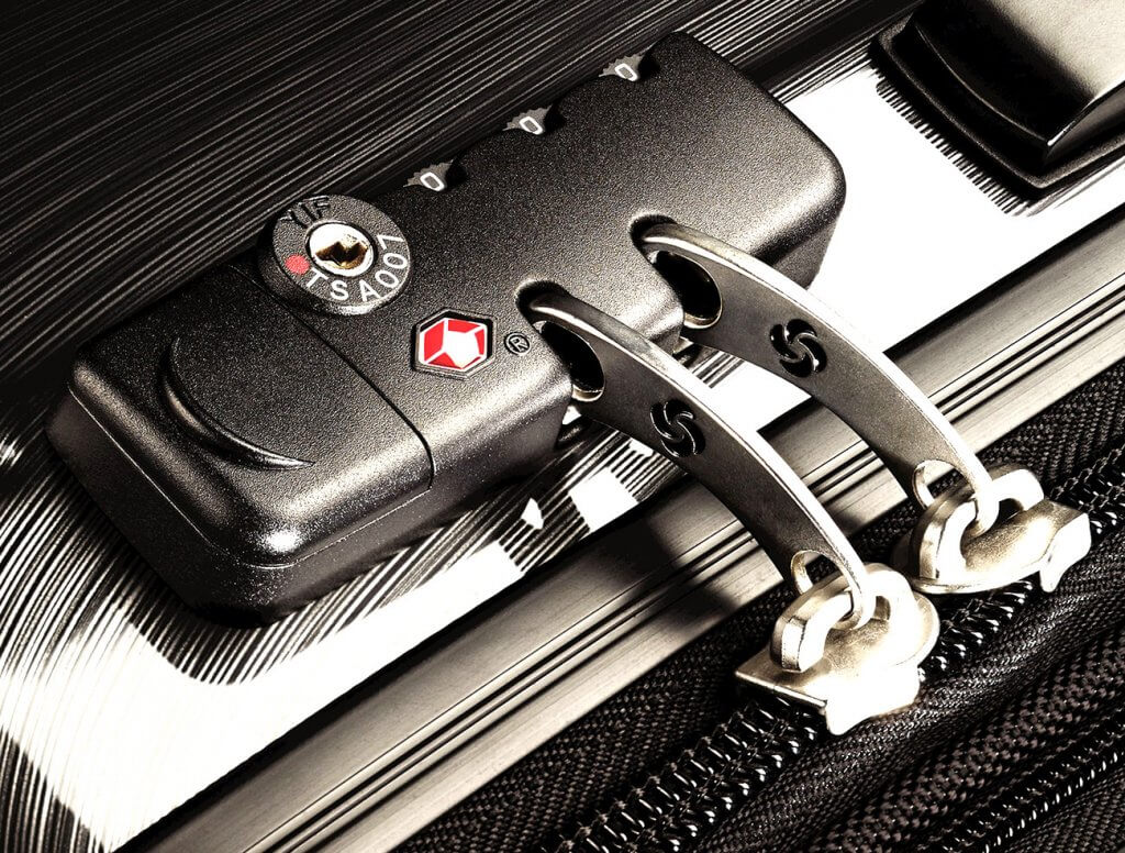 Samsonite Winfield 2 TSA lock