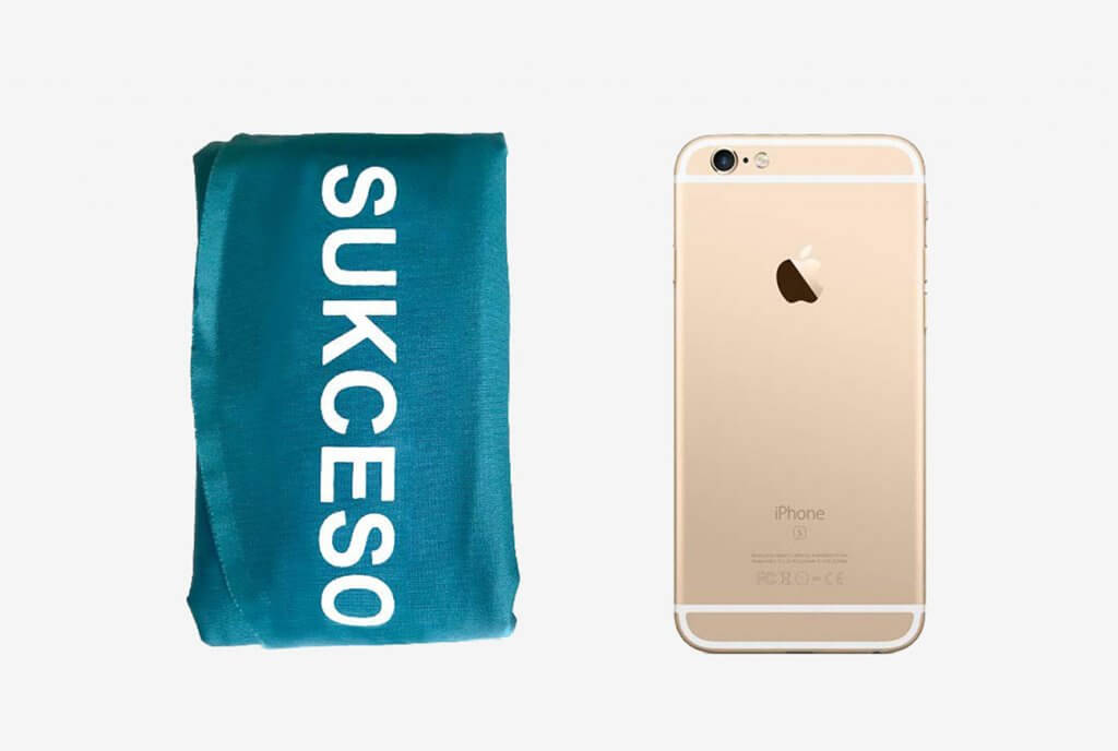 Size comparison of the SUKCESO Camping Pillow