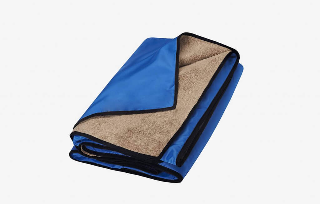 Teehome Extra-Large Waterproof Blanket