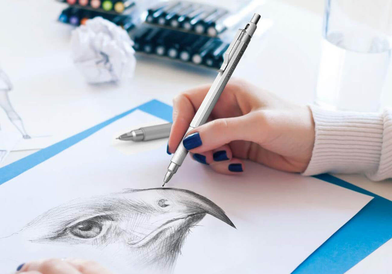 drawing with a mechanical pencil