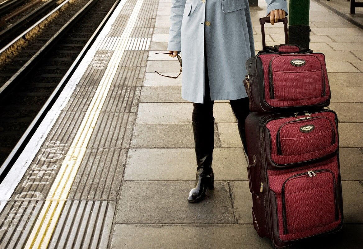 Travelers Choice Amsterdam Luggage Set at the train station