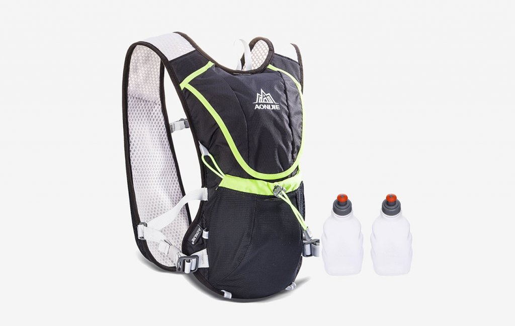 TRIWONDER Hydration Vest Trail Running Hydration Pack and two bottles