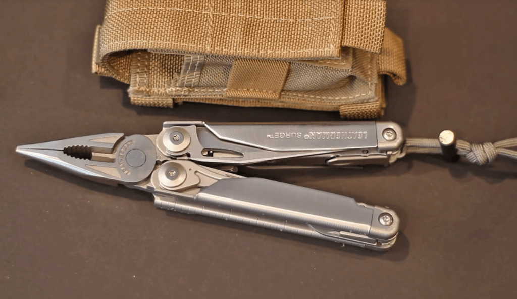 Leatherman Surge Multi-Tool in stainless steel