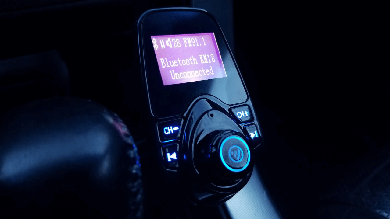 Nulaxy KM18 in car turned on