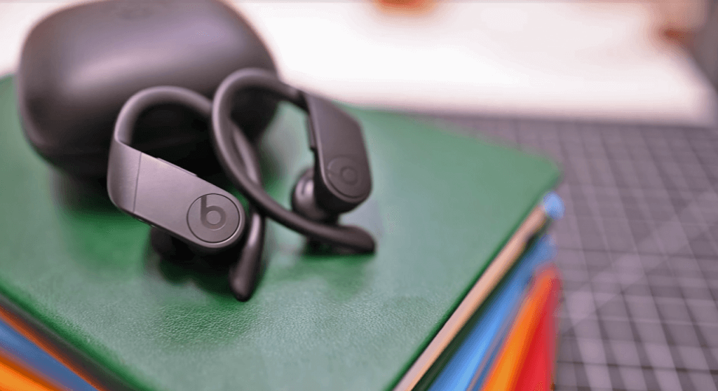 Powerbeats Pro Totally Wireless Earphones unboxed