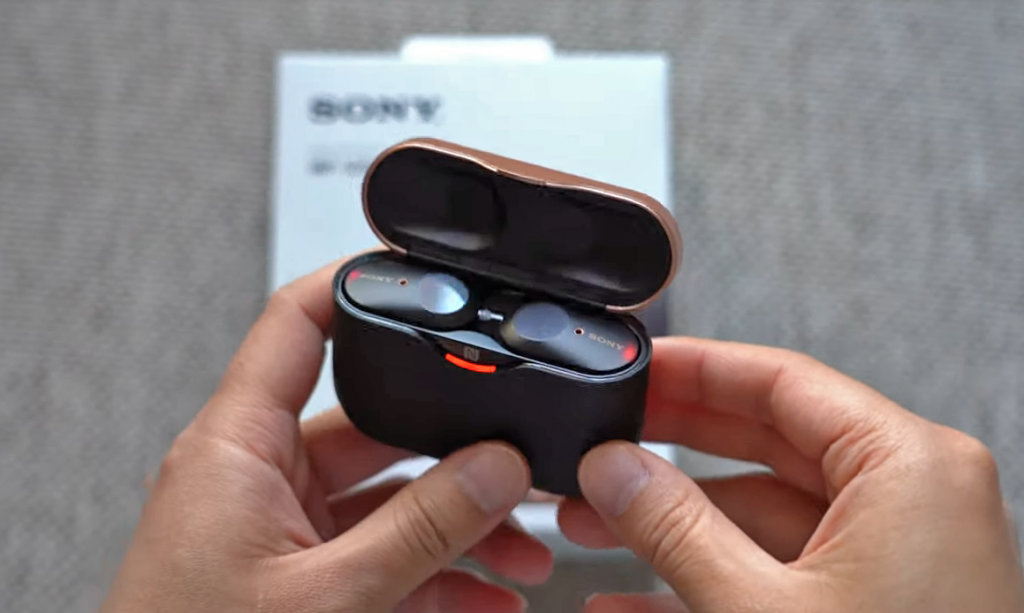 Sony WF-1000XM3 Wireless Earbuds in box