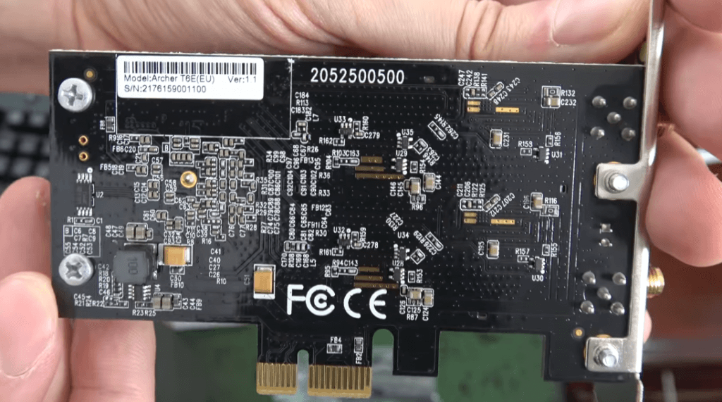 TP-Link Archer T6E AC1300 main board close up