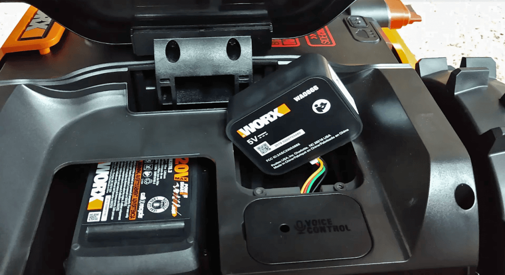 WORX Landroid WR150 battery